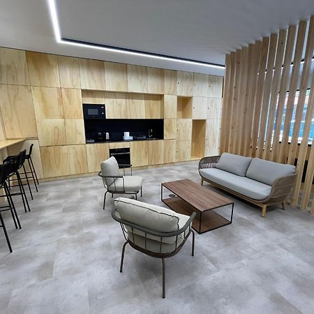 Urban Cube Hostel Sevilla Екстер'єр фото