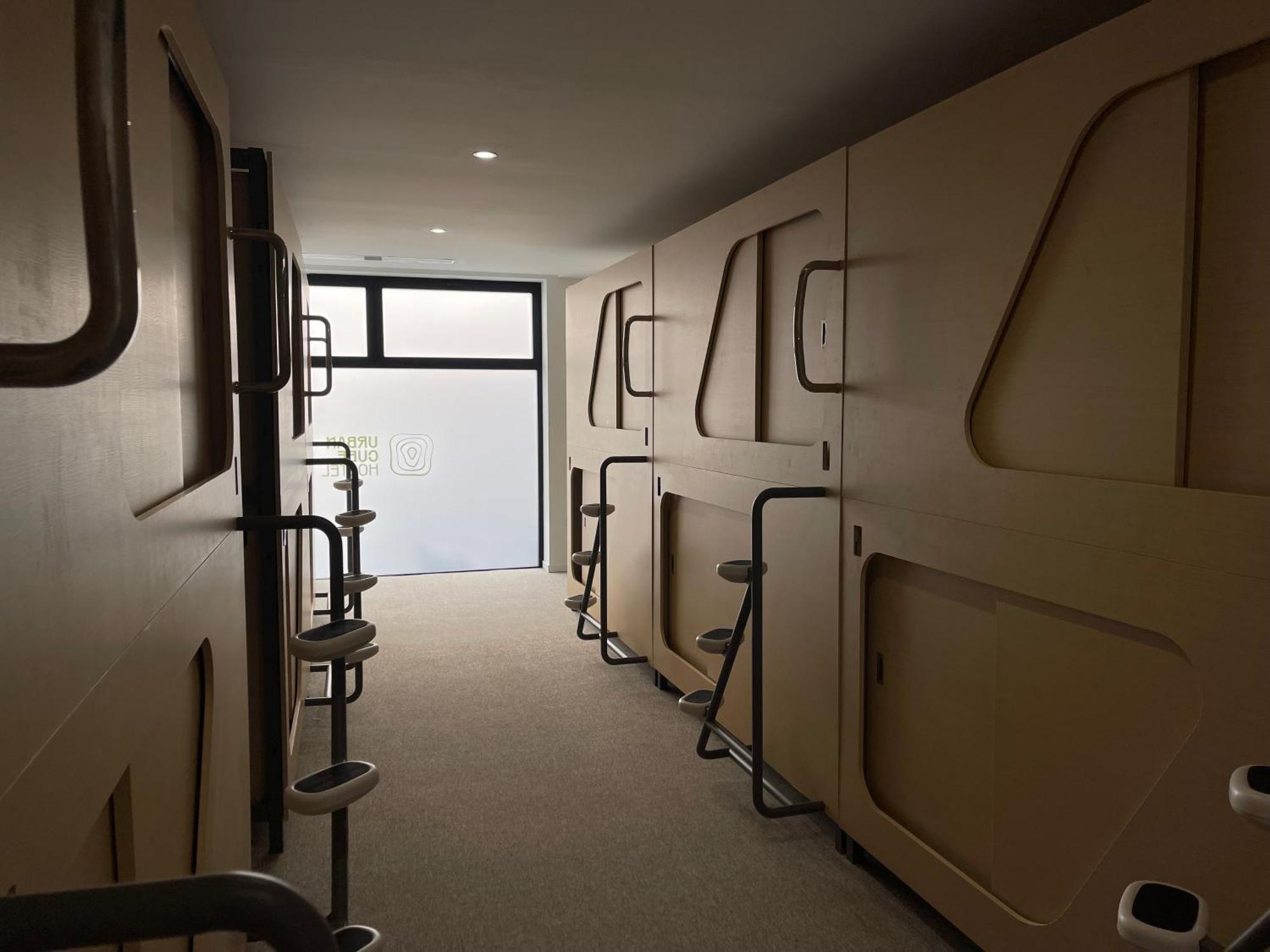 Urban Cube Hostel Sevilla Екстер'єр фото